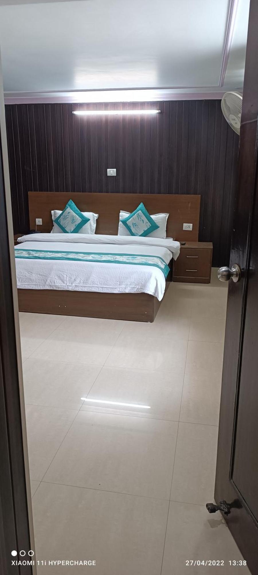 Hotel Prasanna Inn ริชิเคช ภายนอก รูปภาพ