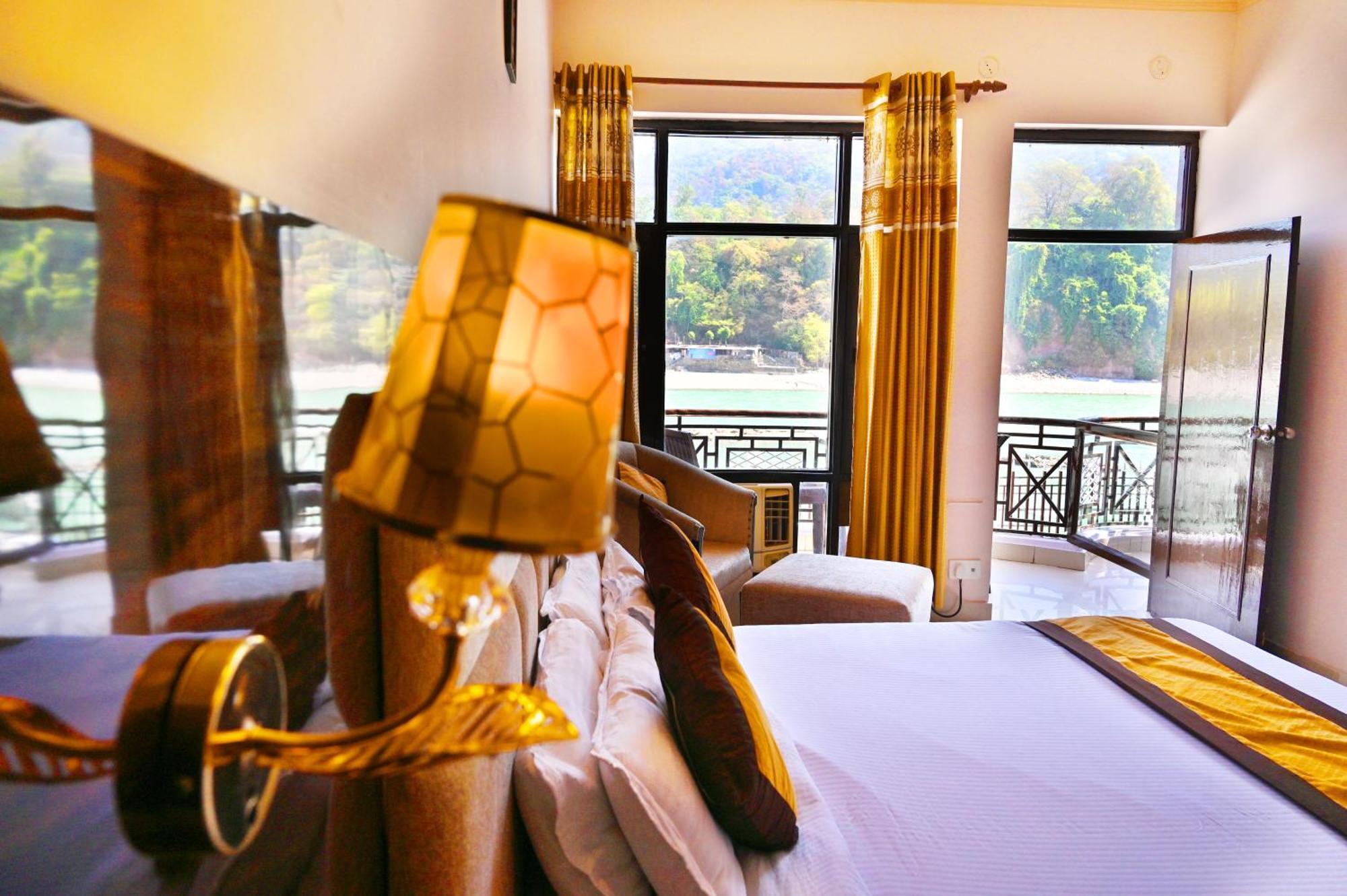 Hotel Prasanna Inn ริชิเคช ภายนอก รูปภาพ