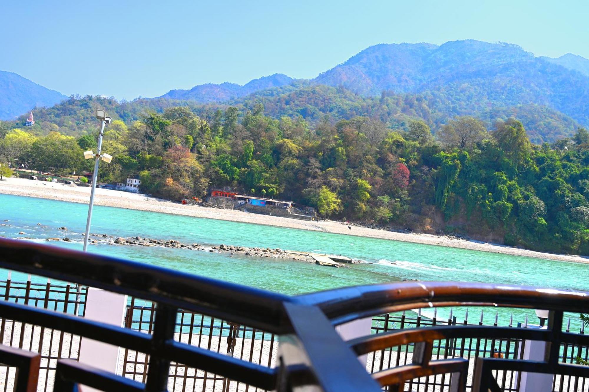 Hotel Prasanna Inn ริชิเคช ภายนอก รูปภาพ