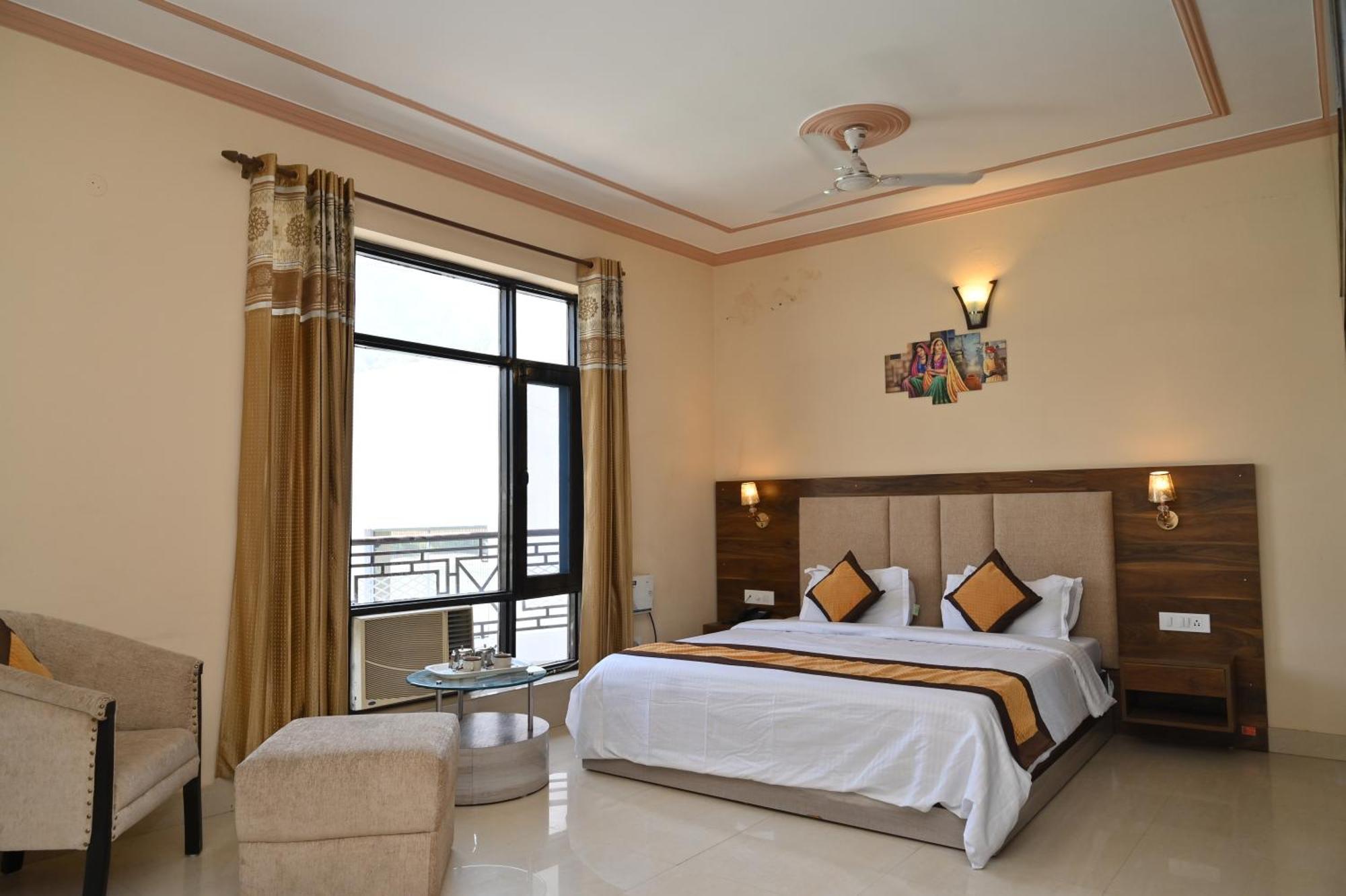Hotel Prasanna Inn ริชิเคช ภายนอก รูปภาพ