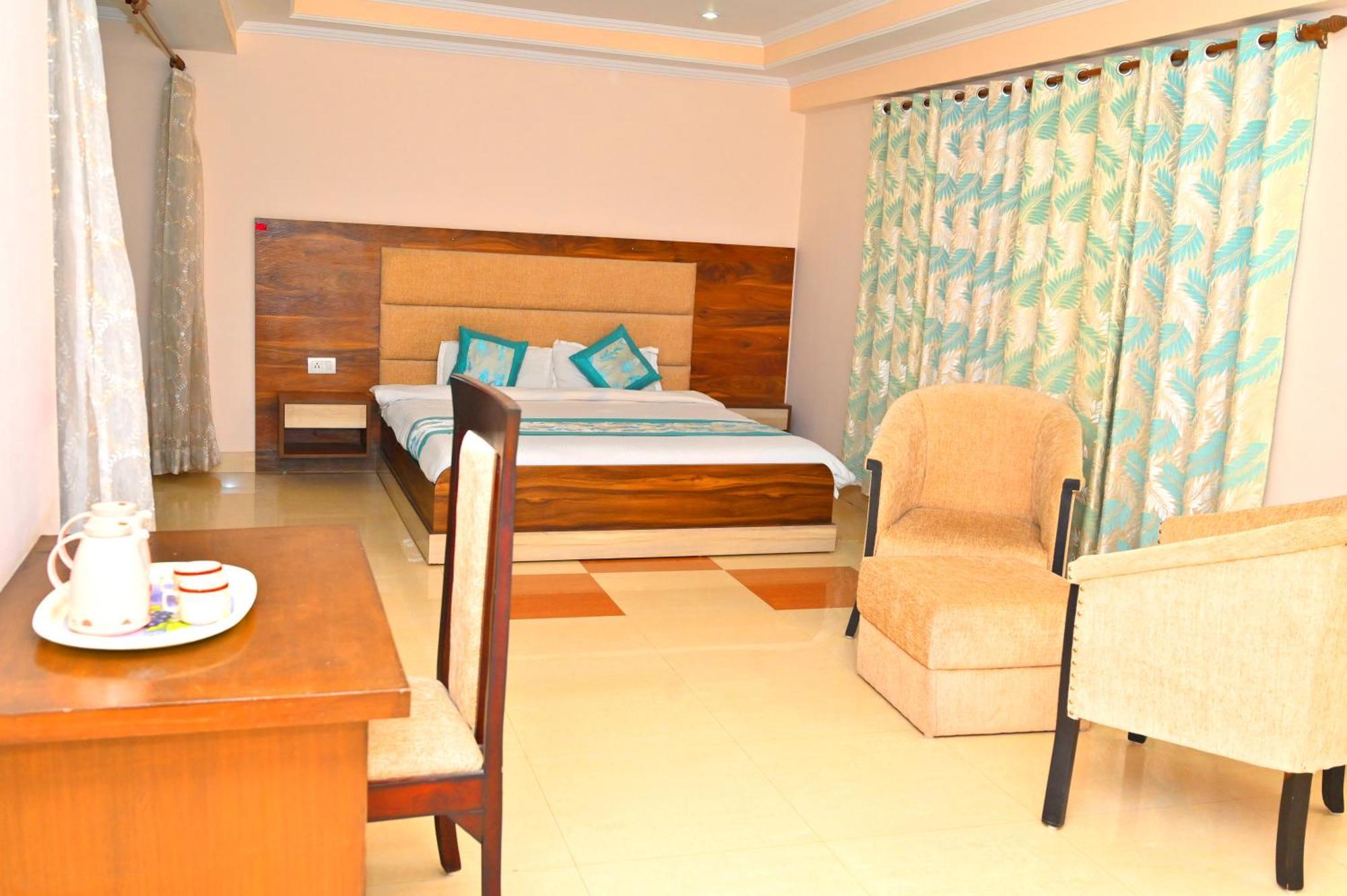 Hotel Prasanna Inn ริชิเคช ภายนอก รูปภาพ