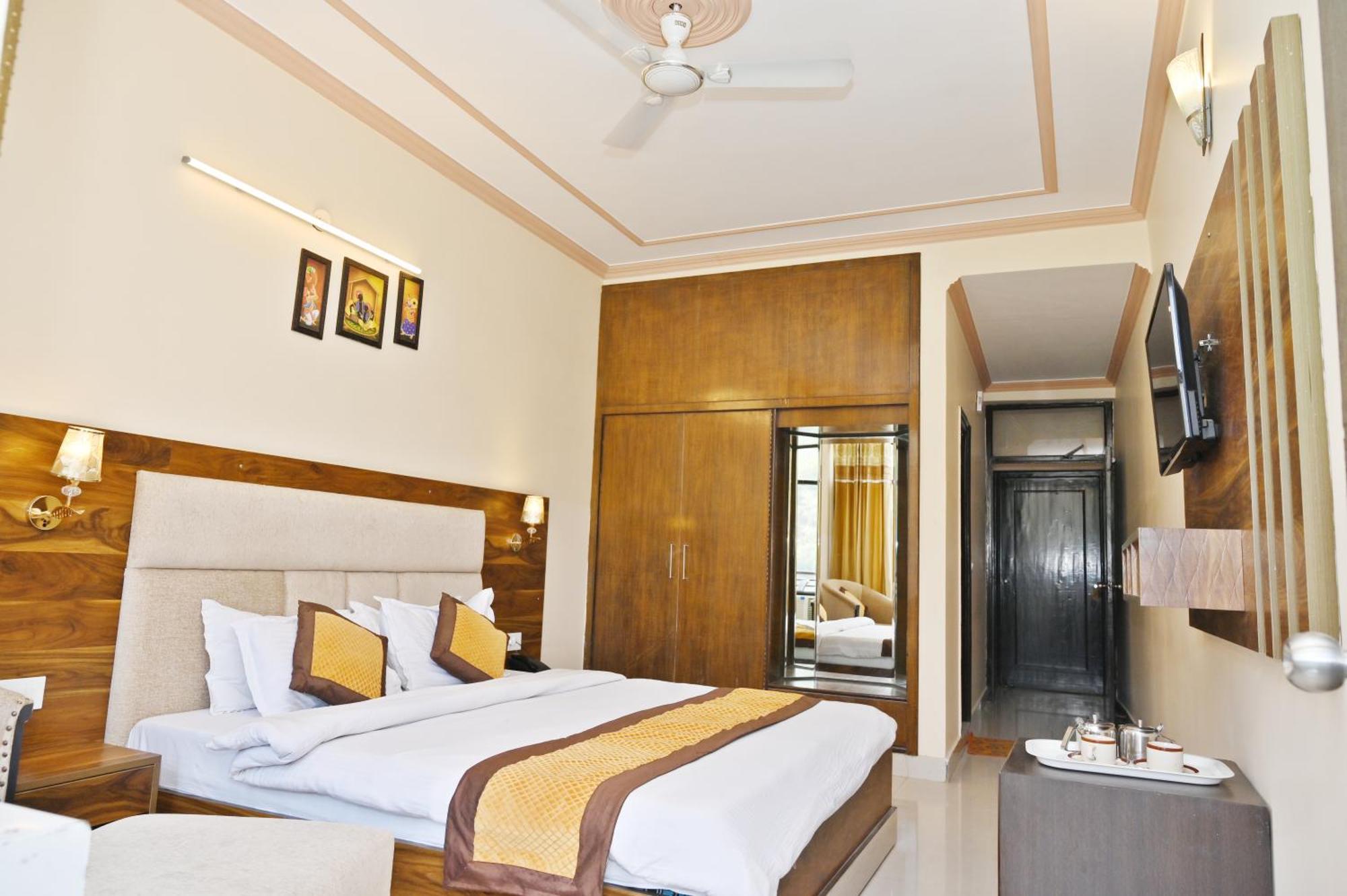 Hotel Prasanna Inn ริชิเคช ภายนอก รูปภาพ